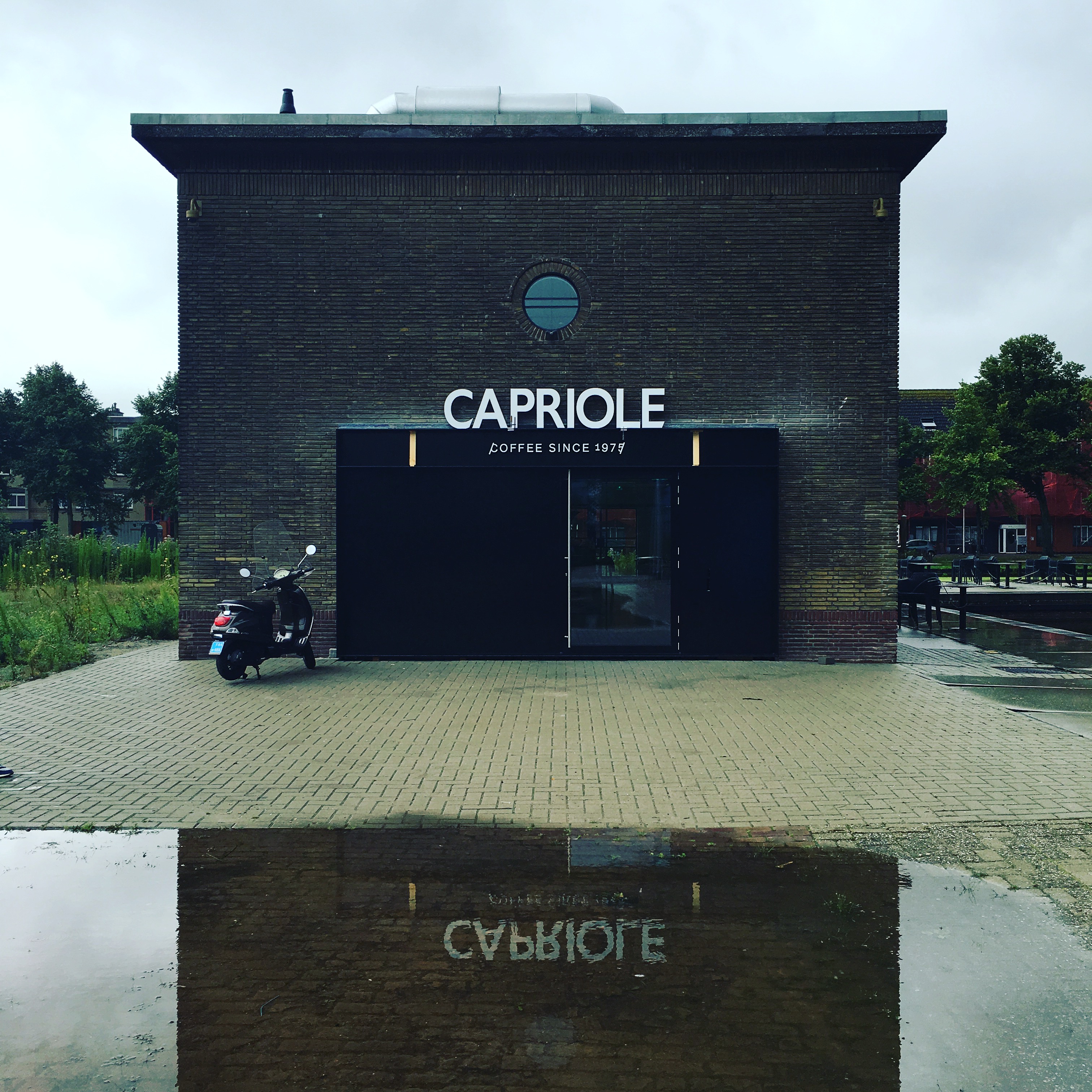 The Style Office // Capriole Cafe The Hague 